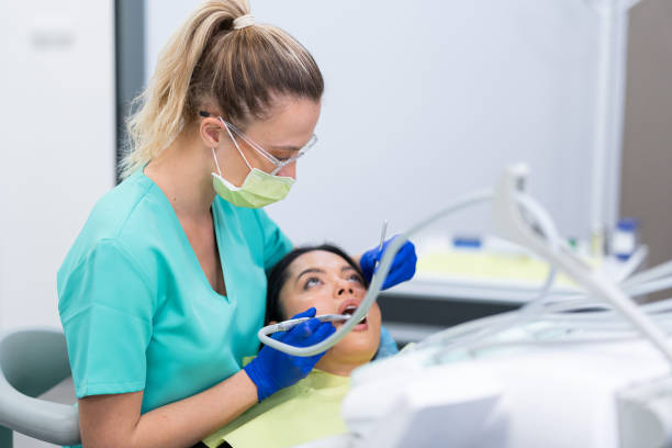 Best Broken or Cracked Tooth Emergency Dentist in Newstle, CA